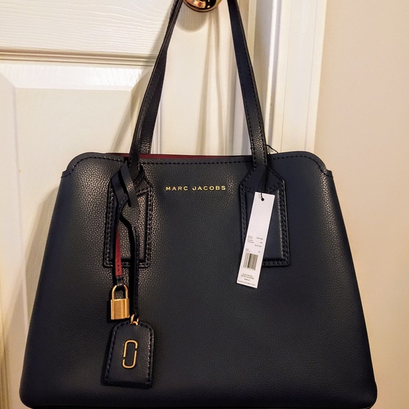 Marc Jacobs Handbags - BRAND NEW Marc Jacobs The Editor Large Tote